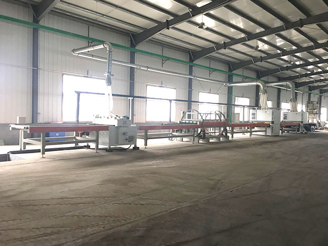 玻鎂板設(shè)備